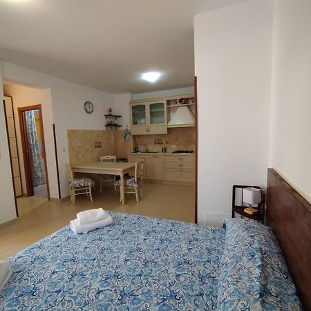 Gala Mini Apartment Fiumicino Exterior photo